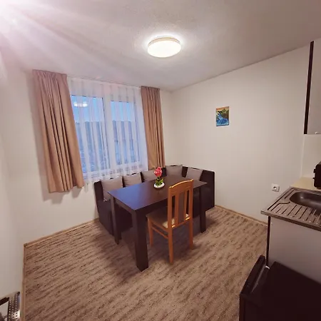 крисияна Apartamento Zlatograd